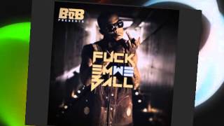 Watch Bob Dynamite video