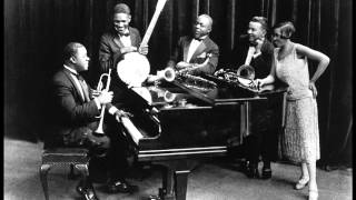 Watch Louis Armstrong Lonesome Blues video