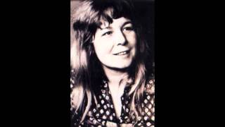 Watch Sandy Denny You Never Wanted Me video