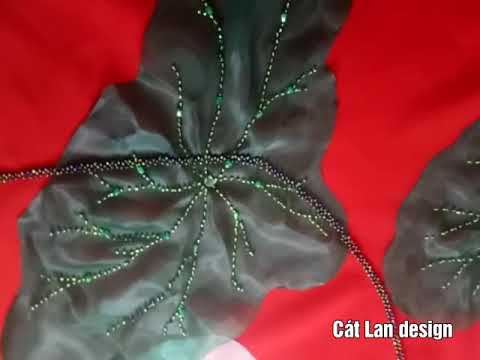 25Mẫu kết hoa sen lên áo dài