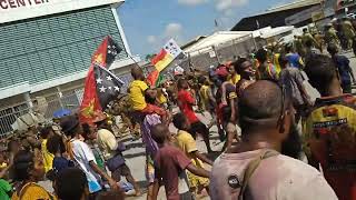 Moem Barracks Pngdf March Into Madang Town