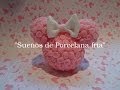 Centro de Torta Minnie con rosas en porcelana fria