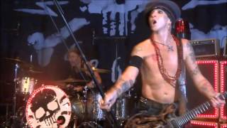 Watch Backyard Babies Look At You video