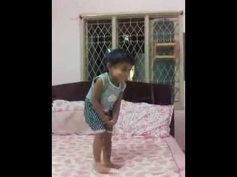 Cute Baby dance Ringa Ringa song arya 2