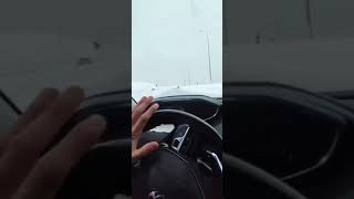 Araba Snappeugeot 3008Gündüzkarda Yanlama