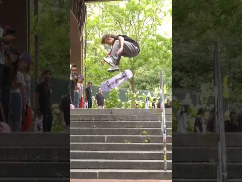 FELIPE MUNHOZ GETS PAID TO SKATE IN NYC #SHORTS