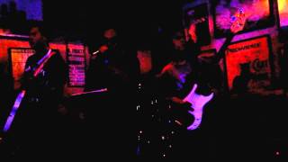 BANDWAGON - Sismo (En Vivo @ Public House, San Juan del Río)