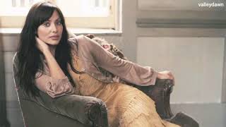 Watch Natalie Imbruglia I Wont Be Lost video
