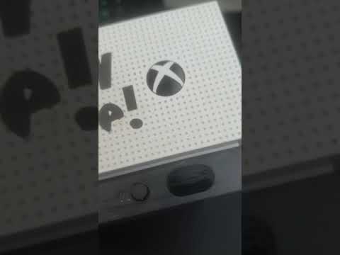 this xbox has a hidden button