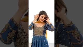How To Pose For A Candid