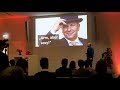 Den berühmten "Berlin Pitch" gibt es jetzt auch auf Deutsch
