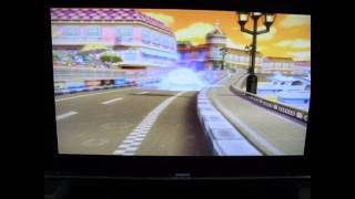 Mario Kart Wii - How To Dodge Blue Shells Method 1