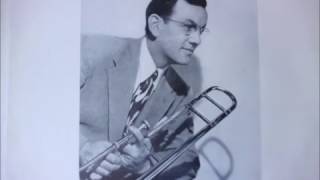 Watch Glenn Miller And The Angels Sing video