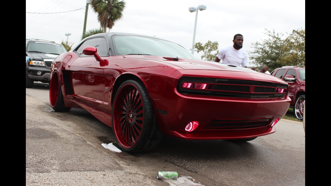 Bagged Wide Body Challenger Sitting Low On 26 Quot Forgiato