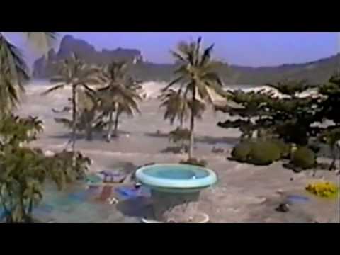 Tsunami - Caught On Camera - P4 0 Tsunami Caught On Camera