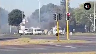 Two cash in transit vans bombed in Boksburg heist Two cash in transit vans bombed in Boksburg heist