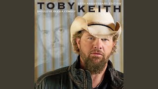 Watch Toby Keith Close But No Guitar video