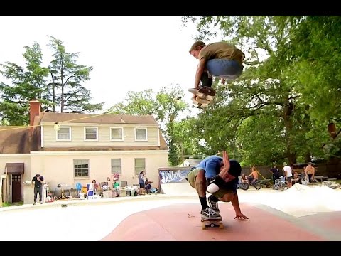 Backyard DIY skatepark - Red Bull DIY spot supply