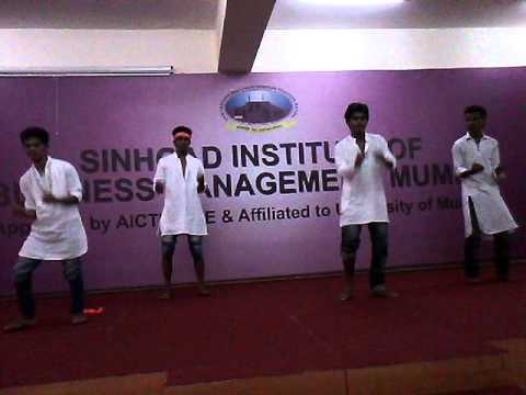 Lungi dance ( Prince and Group )