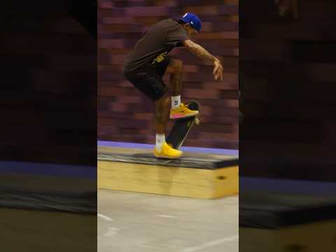 Manny santiago 3 shove nose blunt box #skateboarding