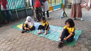 Lomba pake sepatu Lomba pake sepatu