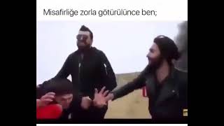 Abicim beni bi bırak 😂😂