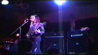 Watch Juliana Hatfield Dumb Fun video