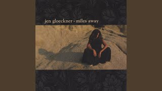 Watch Jen Gloeckner Clear The Sand video