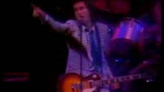 Watch Kinks Pressure video