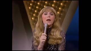 Watch Jackie Deshannon You Keep Me Hangin On video