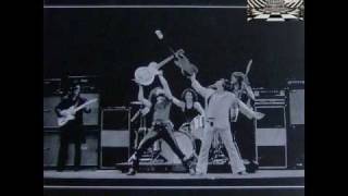 Watch Blue Oyster Cult 7 Screaming Diz Busters video