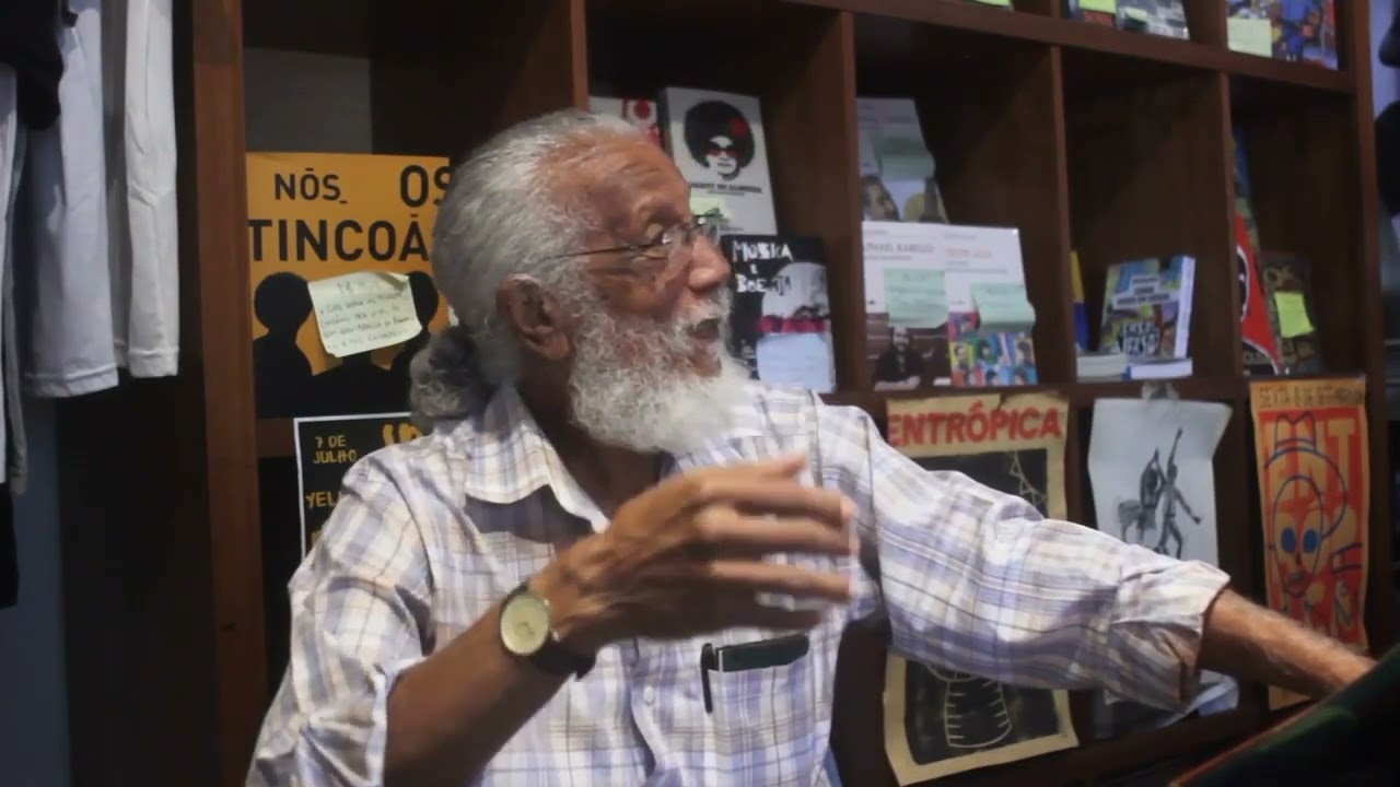 Laércio de Freitas escuta a faixa "Jandira" do álbum Mestiço | Official Luiz Henrique