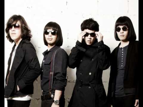 ความฝัน ปราสาททราย The Bottom Blues thumb