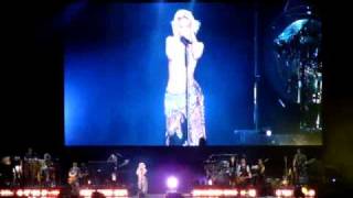 Shakira - Ojos Así Pop Festival Chile 2011