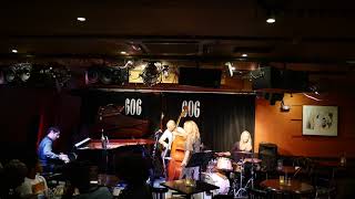 I Will Survive - Helen Jones 606 Jazz Club. London