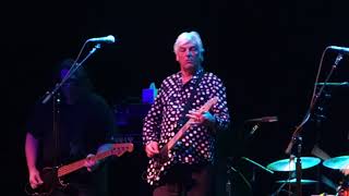 Watch Robyn Hitchcock I Watch The Cars video
