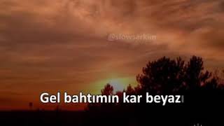 Müslüm Gürses Gel Bahtımın Kar Beyazı