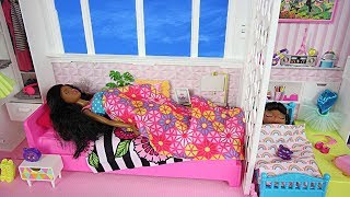 Poupées LOL Surprise Family Her Majesty Morning Routine Dolls Bedroom