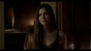 Elena vai até o QUARTO do Damon procurar pela ESTACA de carvalho branco | The Va