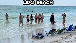 Lido Beach