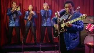 Watch Bb King In The Midnight Hour video