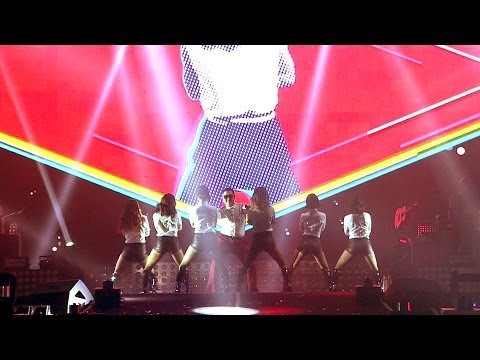 PSY - GENTLEMAN '2013 PSY CONCERT 달밤에체조 (GYMNASTICS BY THE MOONLIGHT)' thumb