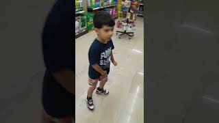 Ya Versene Yaaa Markette Geciyor