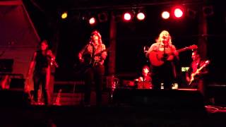 Watch Indigo Girls This Train Revised video