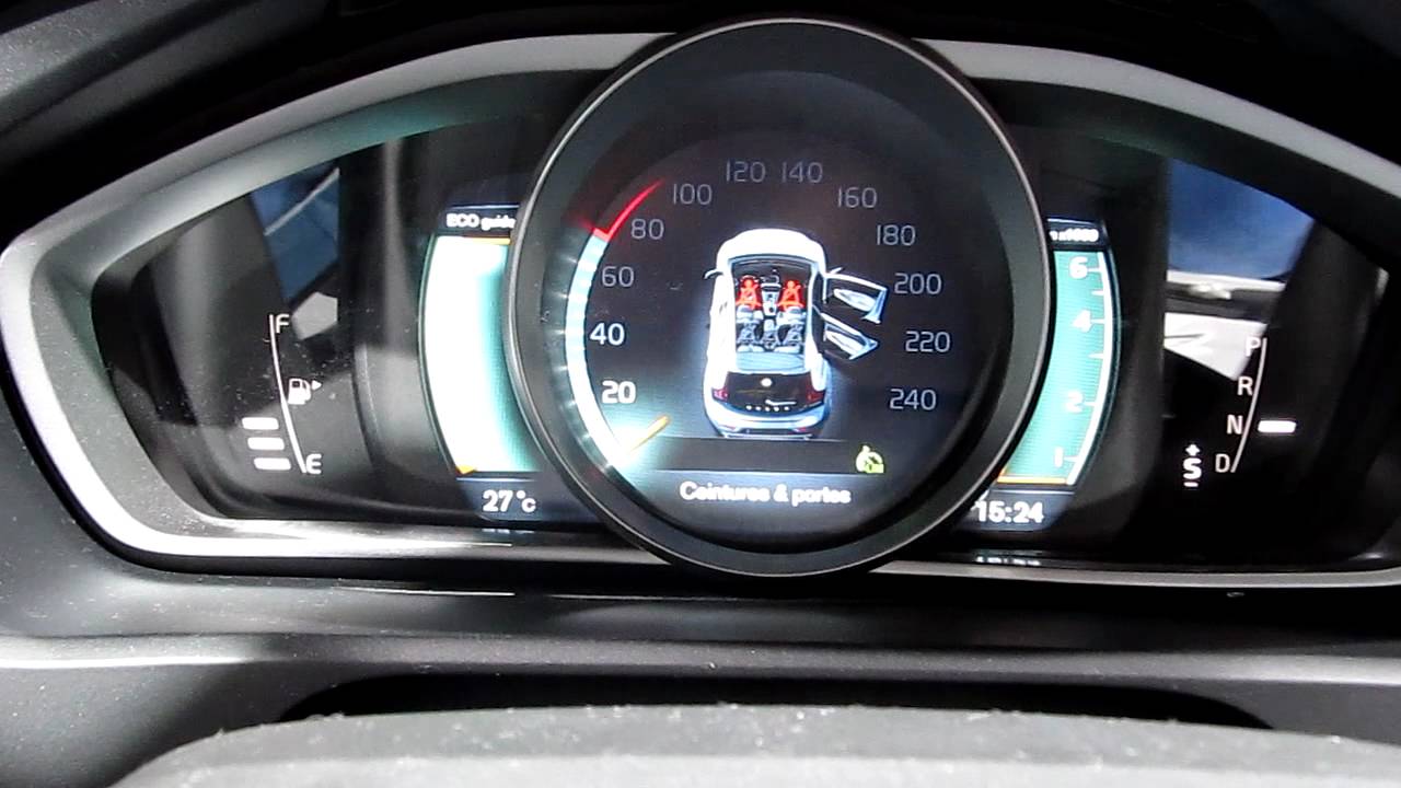 Volvo V40 R design interior @ Mondial de l'Automobile ...