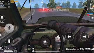 Arkadaşımla beraber pubg oynuyoruz