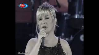 Sezen Aksu - Herkes yaralı ( 26 Haziran 2005, Televizyon konseri, TRT)  #sezenak
