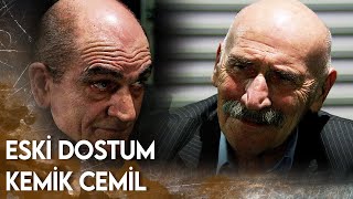 Eski Dostlarım Ezeli Tartıyor Ramiz Karaeski