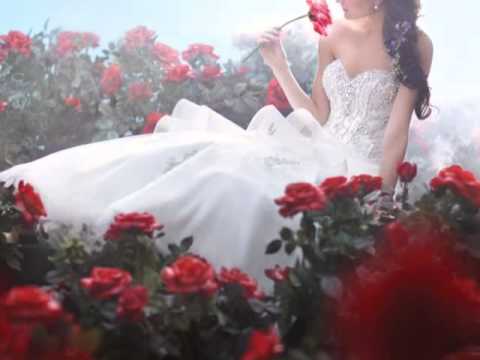 AFSANA LIKH RAHI HOON...SUNG BY PRIYA.