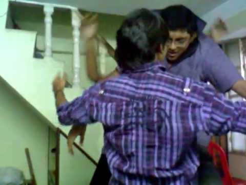 Manoka mathay dilo Ghomta - Pujo 2011